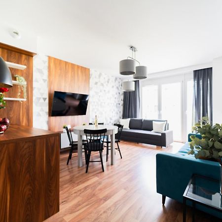 Big Apart - Atal Towers - 3 Rooms - Private Parking Place Breslavia Exterior foto
